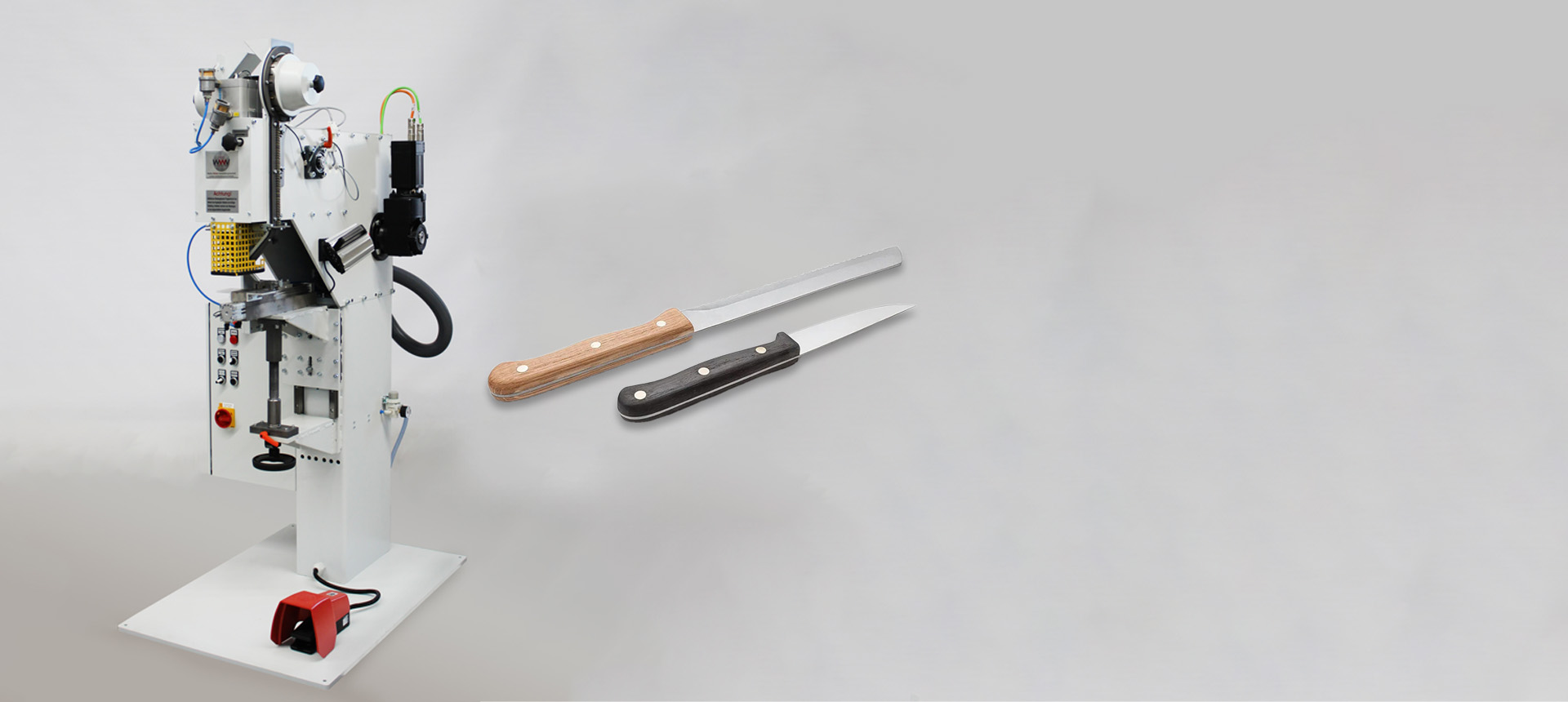 Beispiel Maschine mit Messer als Endergebnis